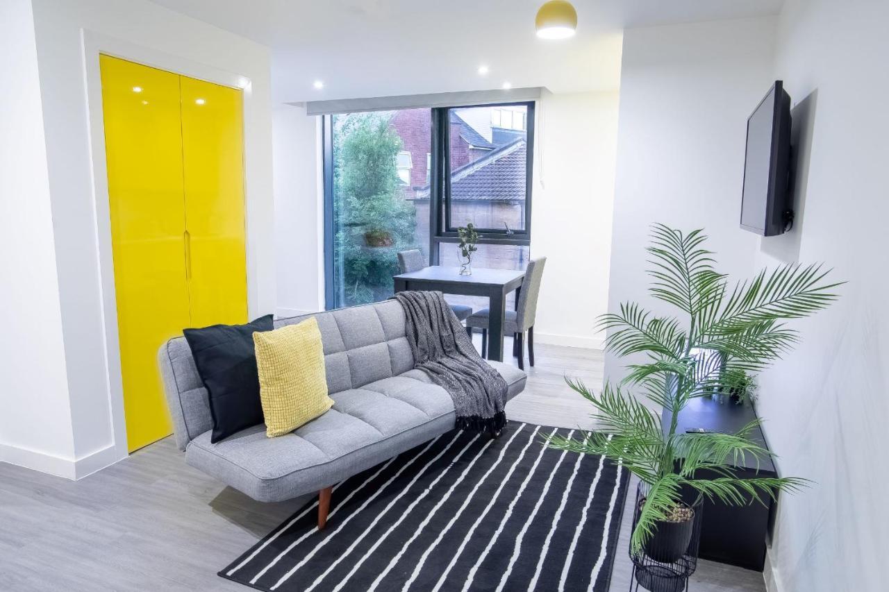 Royal Riverside Apartments Sheffield Centre - Opulent Living ภายนอก รูปภาพ